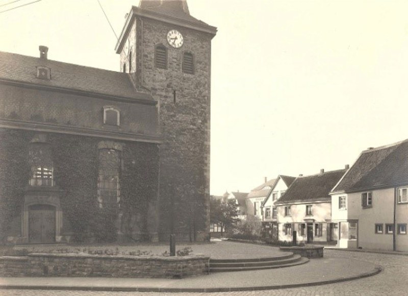 So präsentierte sich die Alte Kirche mit der Milchstraße in den 1930er Jahren